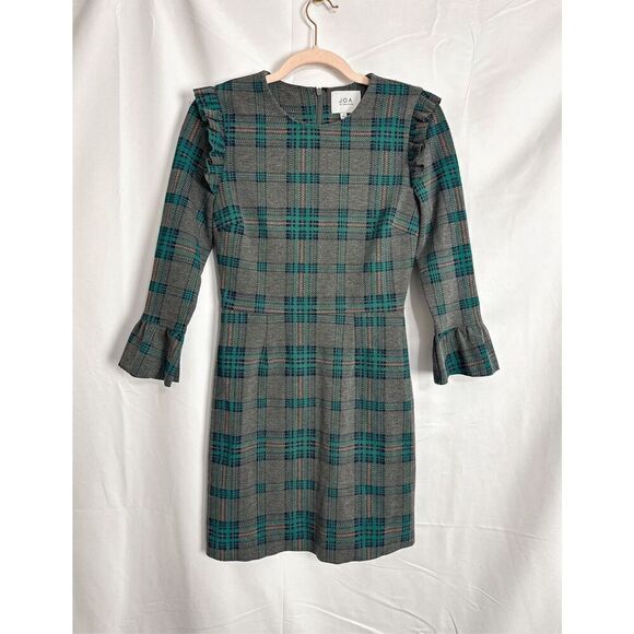 JOA Plaid Dress - Picture 4 of 14